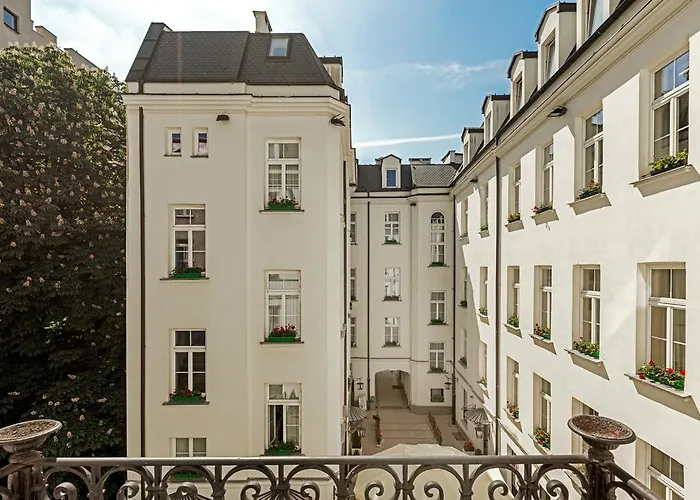 Residence St. Andrew'S Palace Varsavia